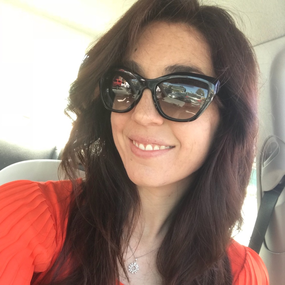 Meet your Posher, Nicole